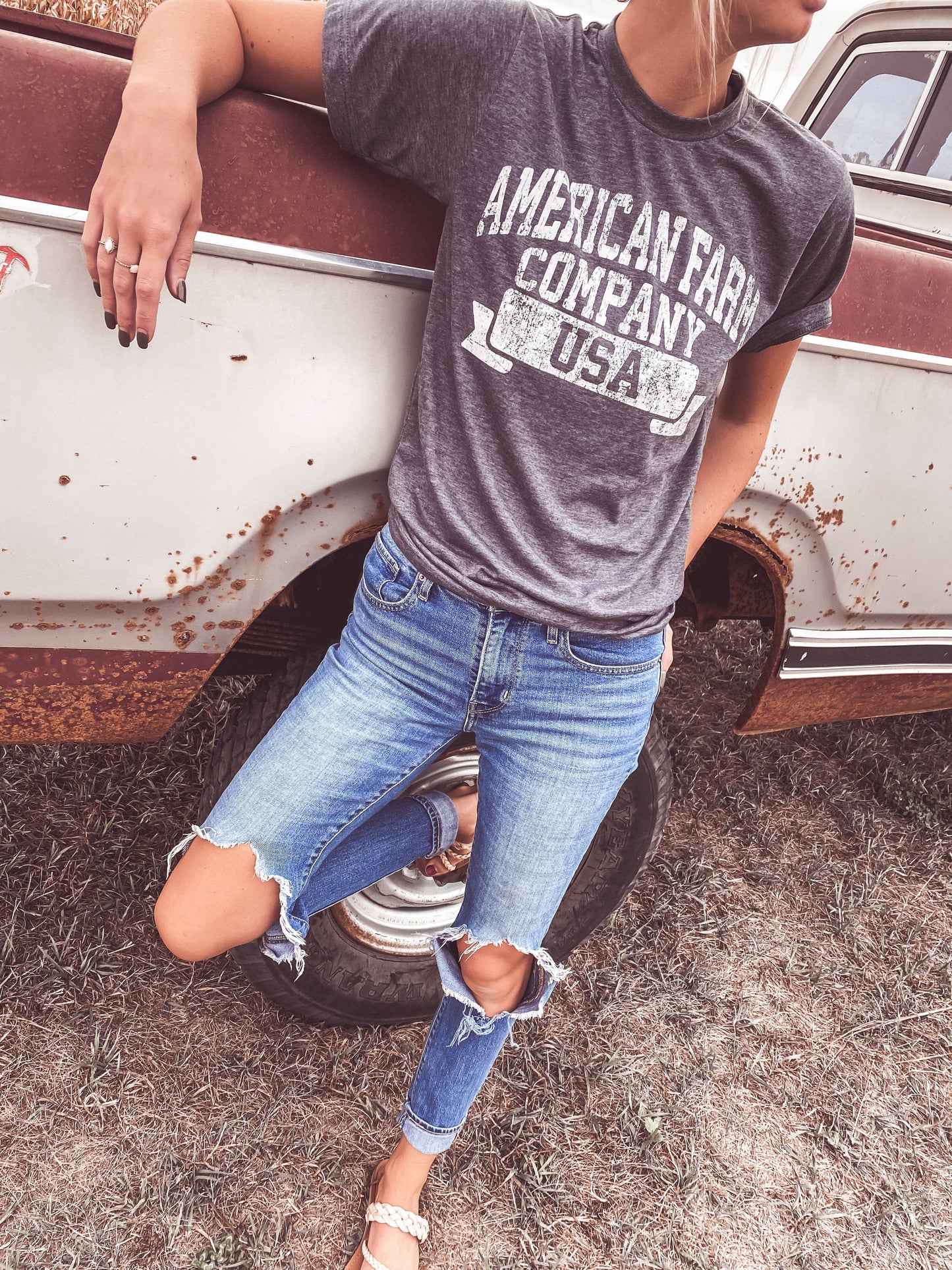 ‘American Farm Shirt Company’ USA Logo Grey Tees | rachelgranstra.com