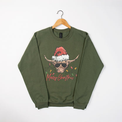 Christmas Highland Cow Retro Graphic Crewneck